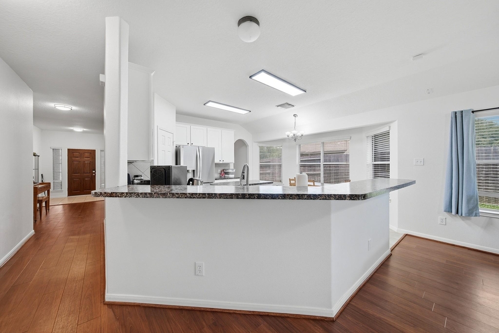 321 Preston Lane - Photo 13