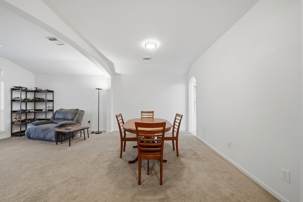 321 Preston Lane - Photo 8