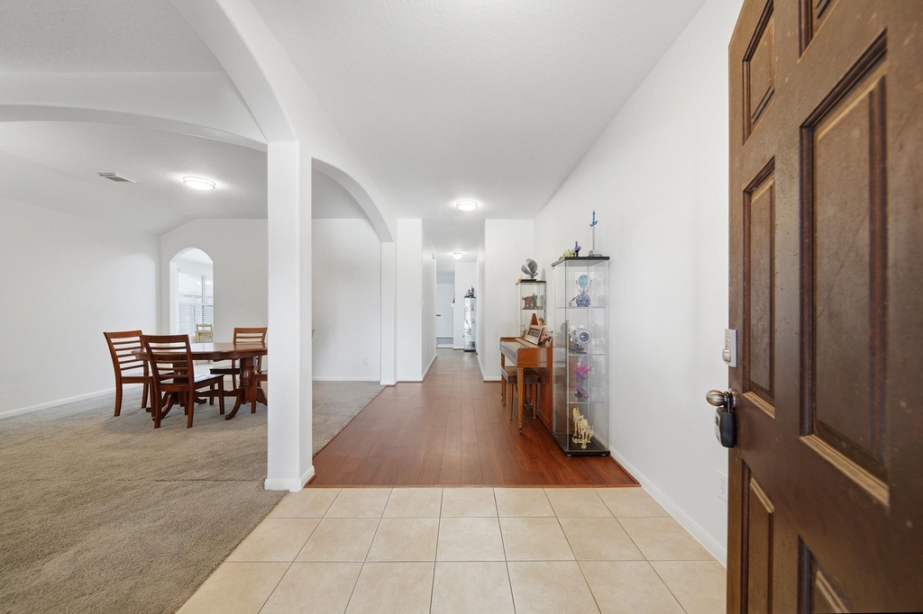 321 Preston Lane - Photo 5