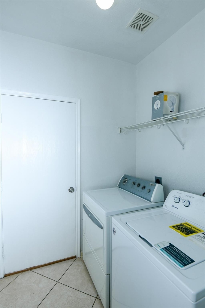 2615 Bisontine Street - Photo 20