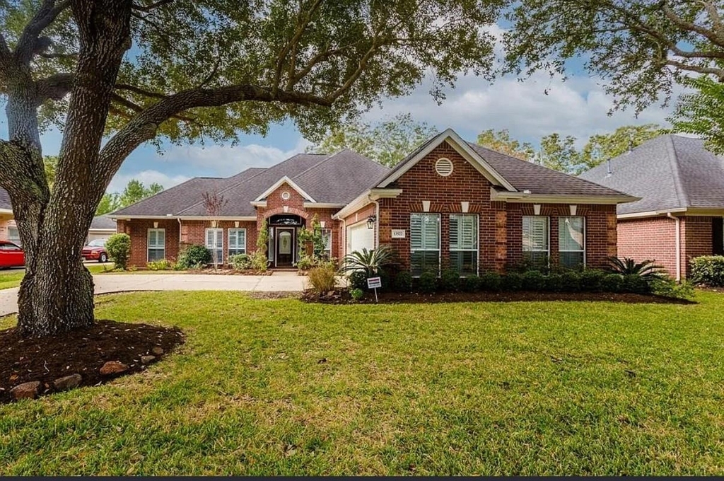 13522 Schumann Trail - Photo 0