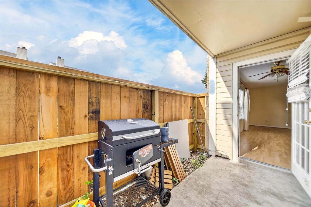 2750 Holly Hall Street - Photo 24