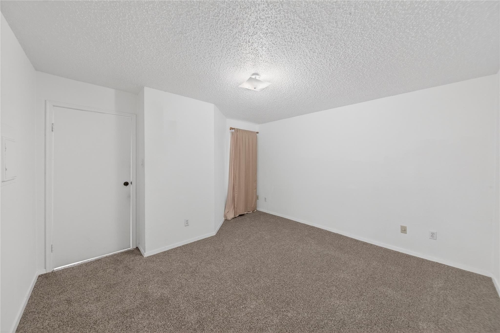 2750 Holly Hall Street - Photo 24