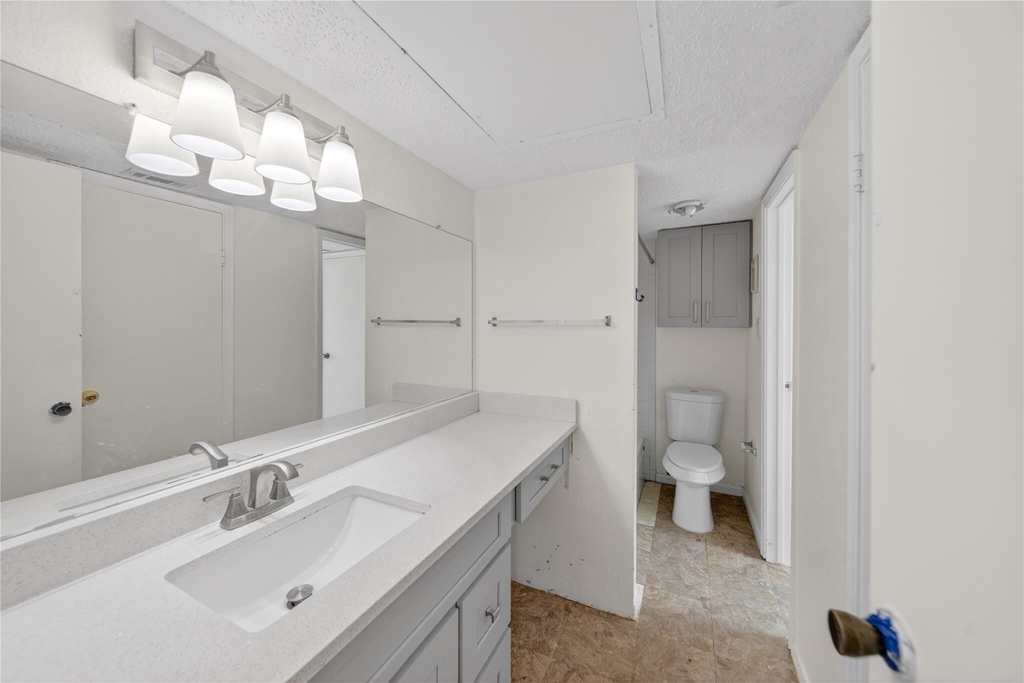 2750 Holly Hall Street - Photo 15