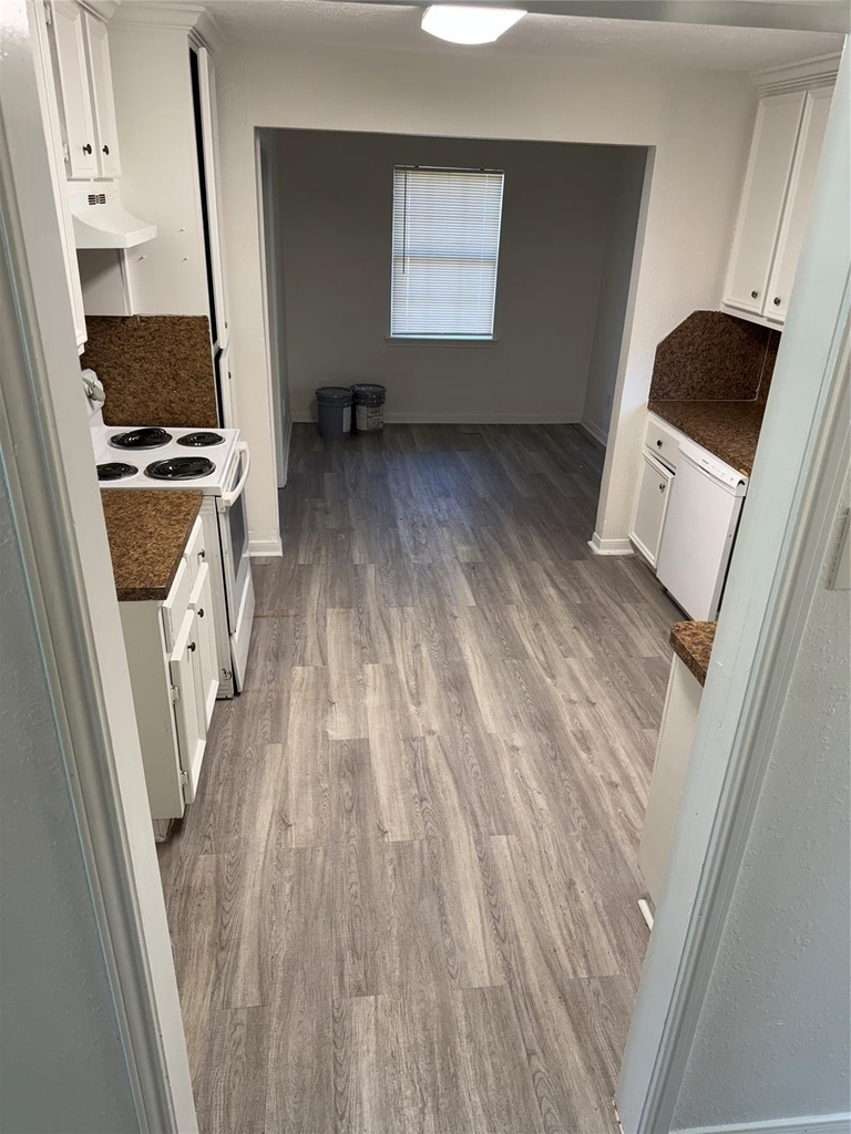 7427 Arnim Street - Photo 3
