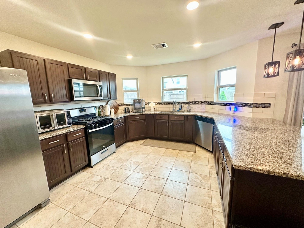 25323 Queens Causeway Lane - Photo 5