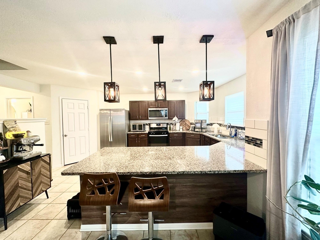 25323 Queens Causeway Lane - Photo 2