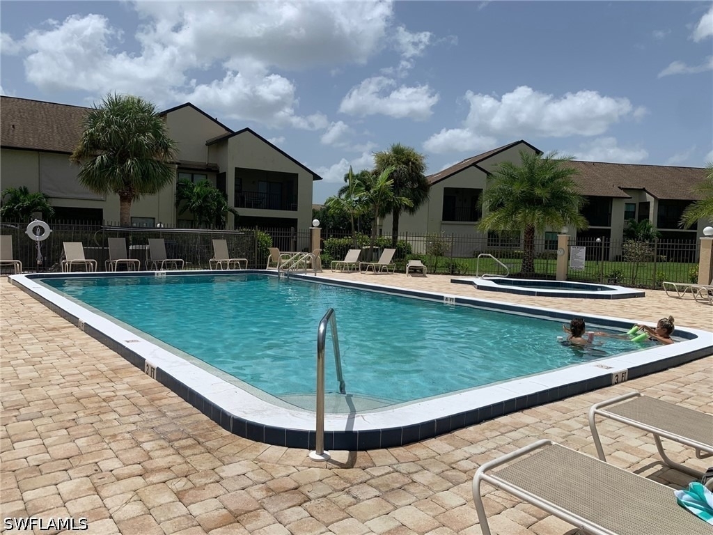 8715 Charter Club Circle - Photo 18