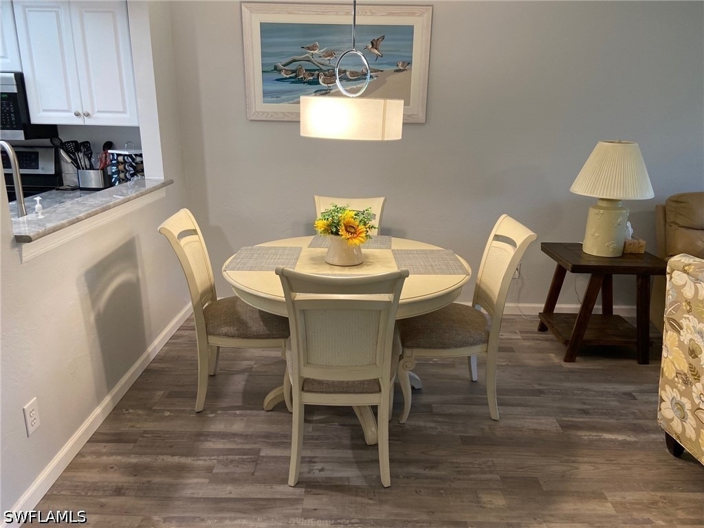 8715 Charter Club Circle - Photo 5