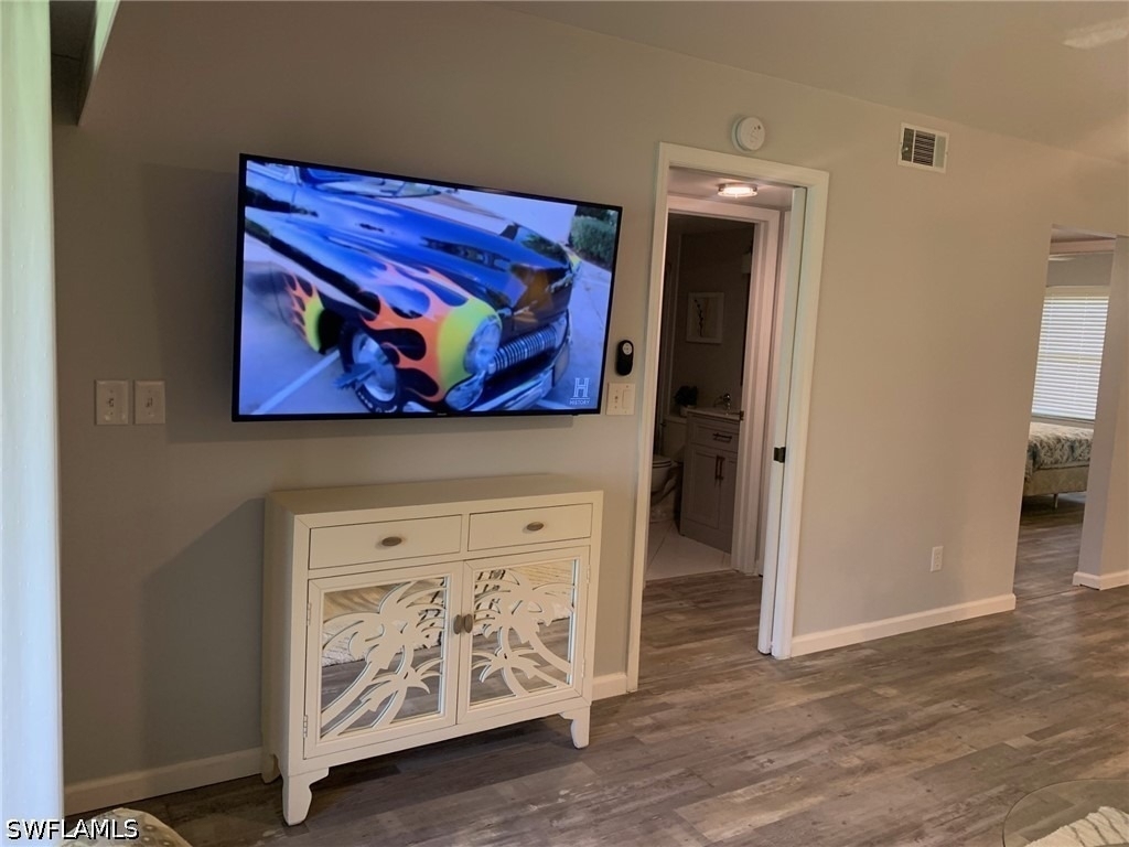 8715 Charter Club Circle - Photo 8