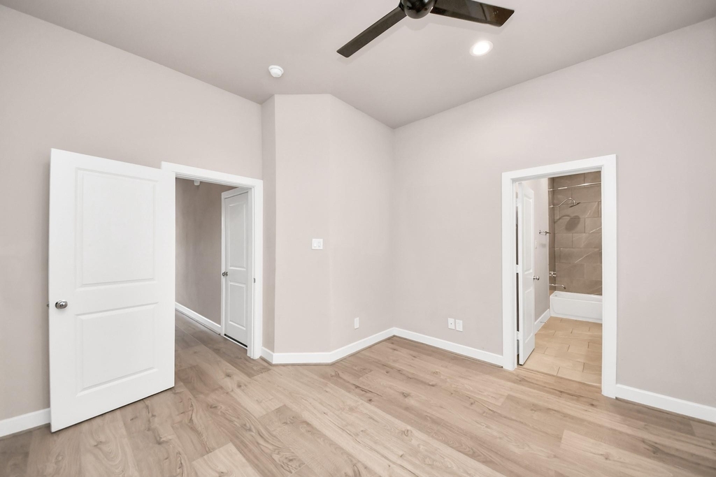 2114 Stuart Street - Photo 7