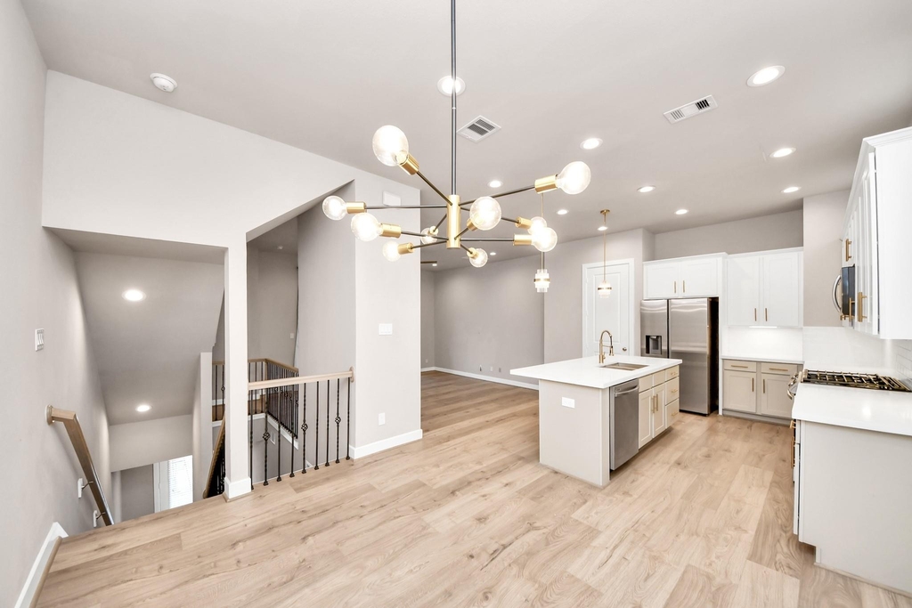 2114 Stuart Street - Photo 35