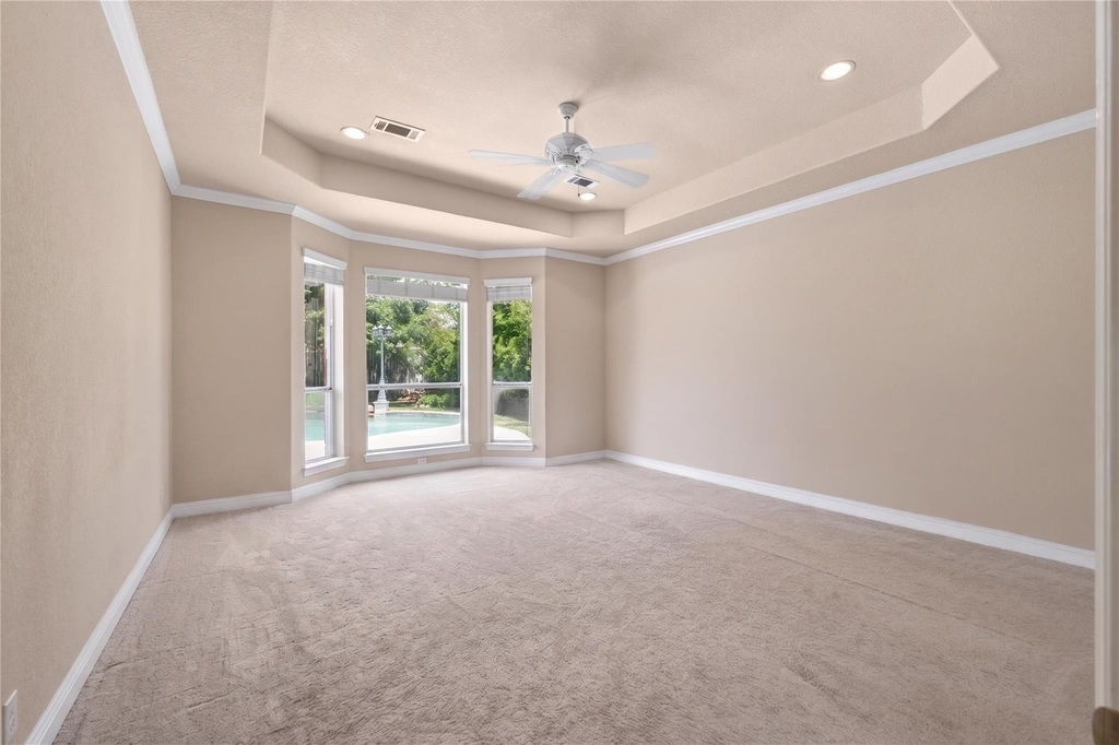 1722 Parklake Vlg - Photo 6