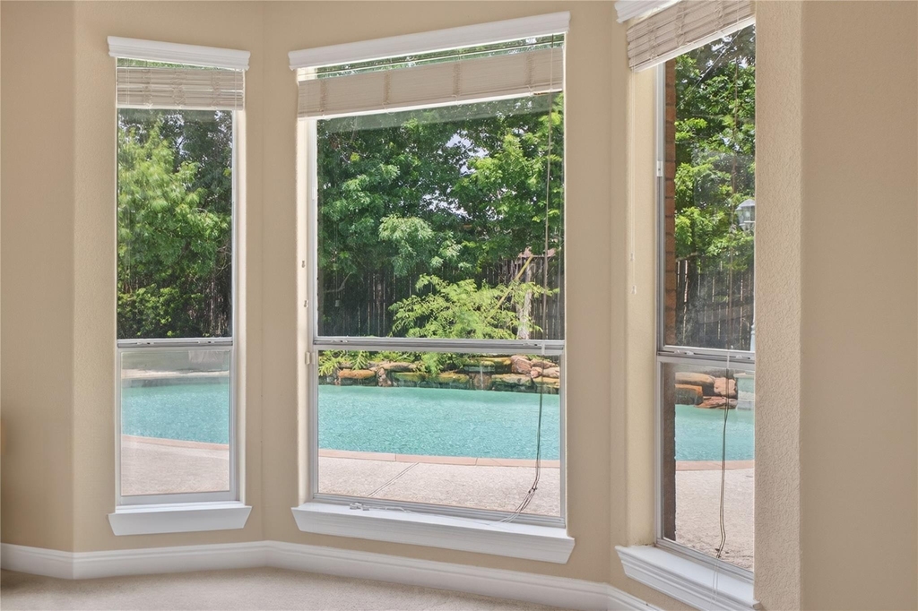 1722 Parklake Vlg - Photo 7