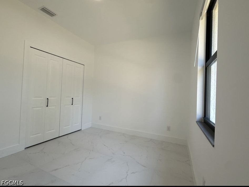 404-406 Chalet Avenue S - Photo 14