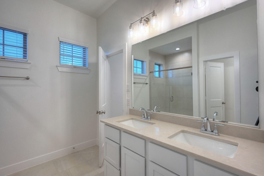 1535 Crystal Stream Drive - Photo 36