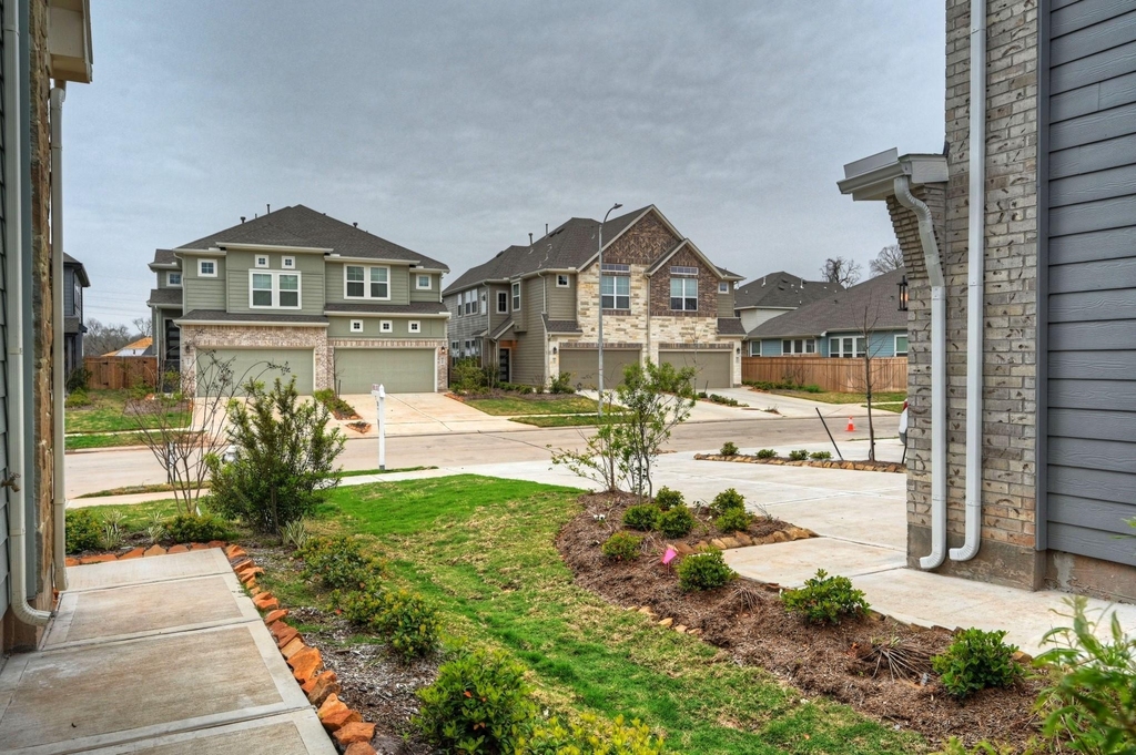1535 Crystal Stream Drive - Photo 48