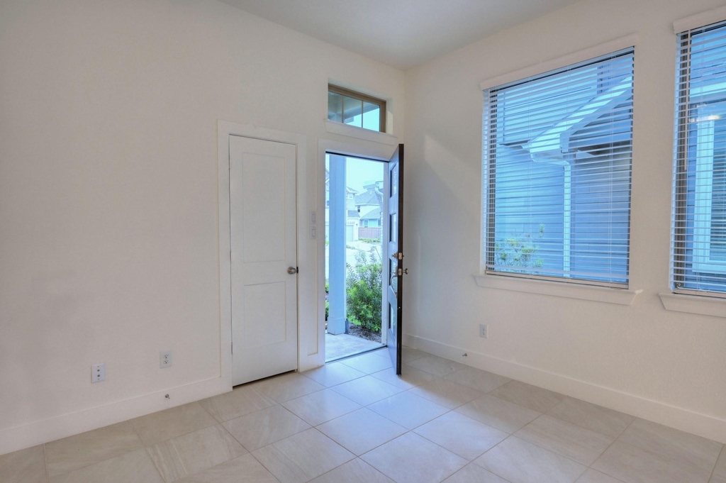 1535 Crystal Stream Drive - Photo 44