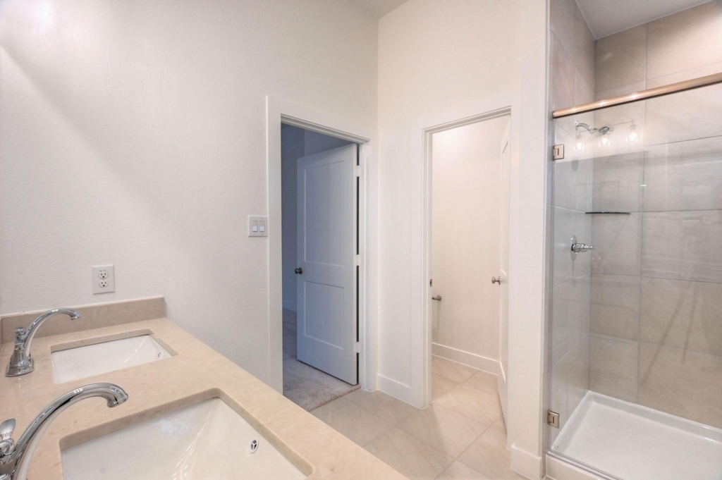 1535 Crystal Stream Drive - Photo 40