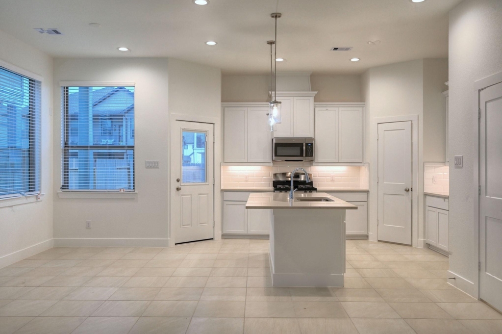 1535 Crystal Stream Drive - Photo 5