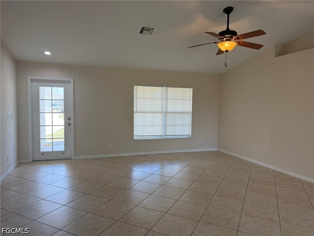 3527 Ne 19th Place - Photo 8