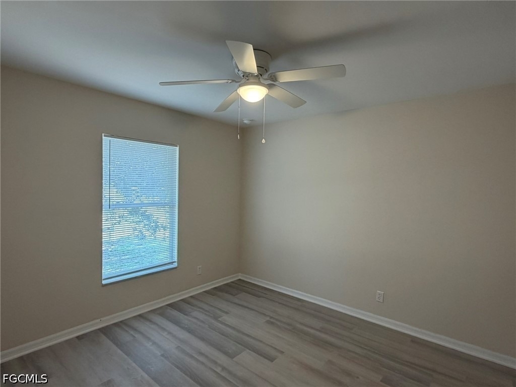 3527 Ne 19th Place - Photo 16