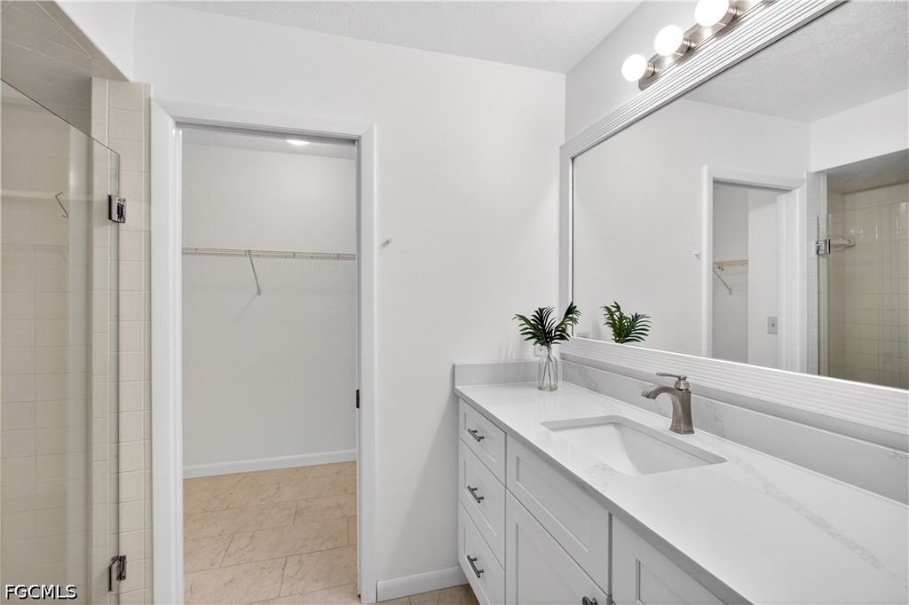 3916 Se 11th Place - Photo 8