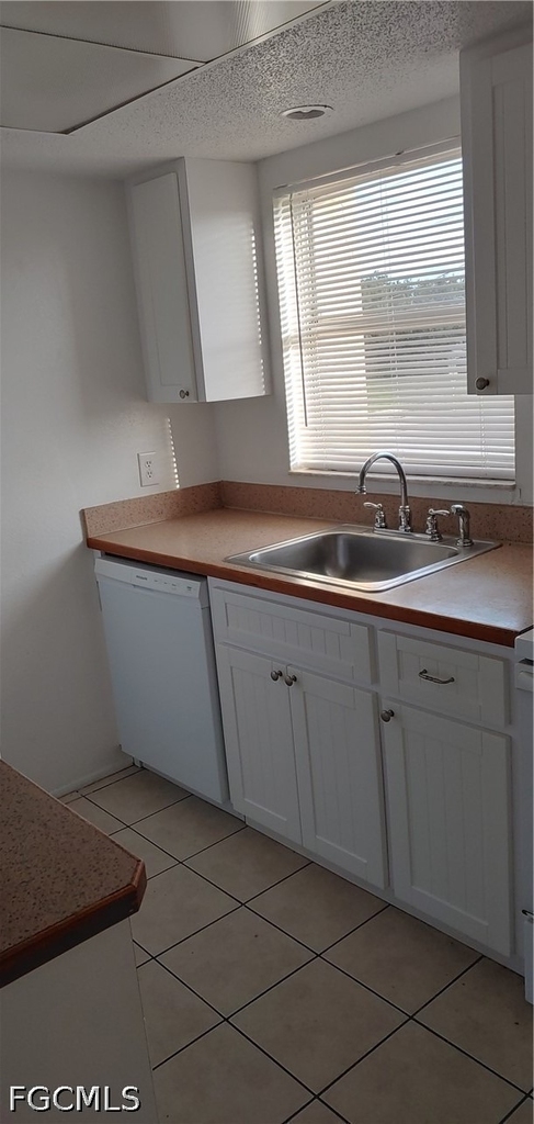 723 Se 10th Street - Photo 4