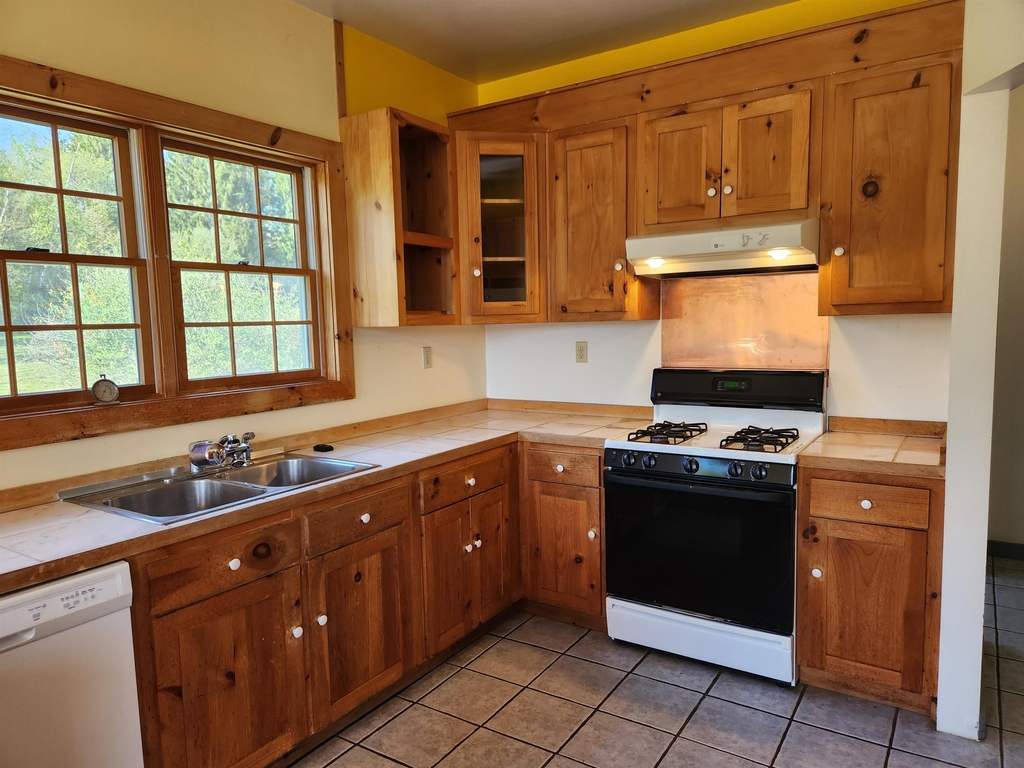 109 North Hollow - Photo 12