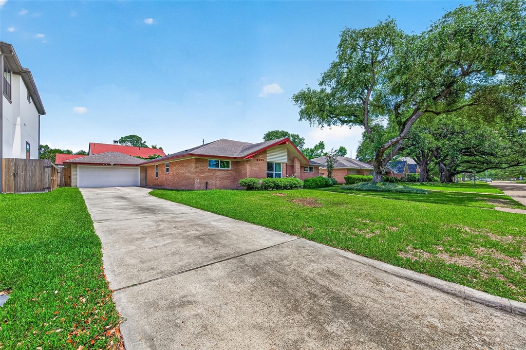5526 Edith Street - Photo 2