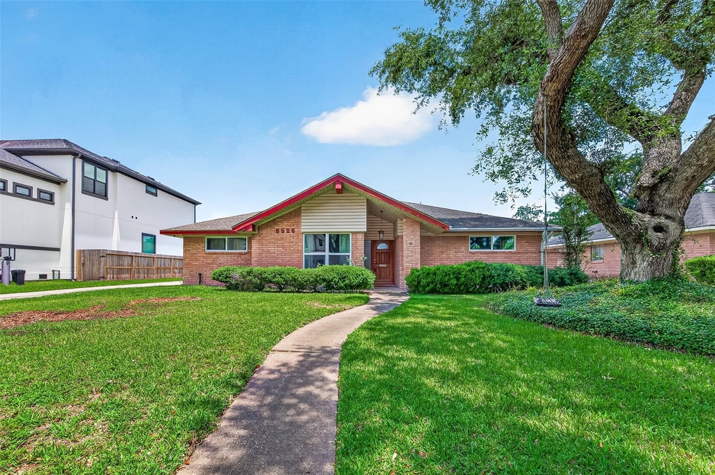 5526 Edith Street - Photo 0