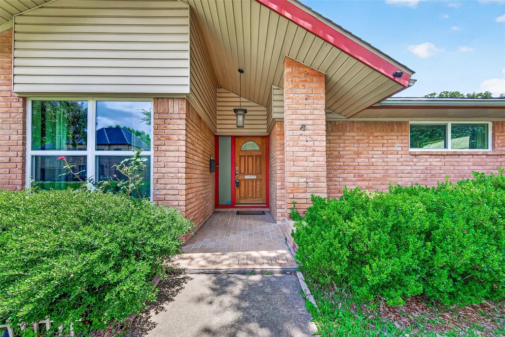 5526 Edith Street - Photo 4