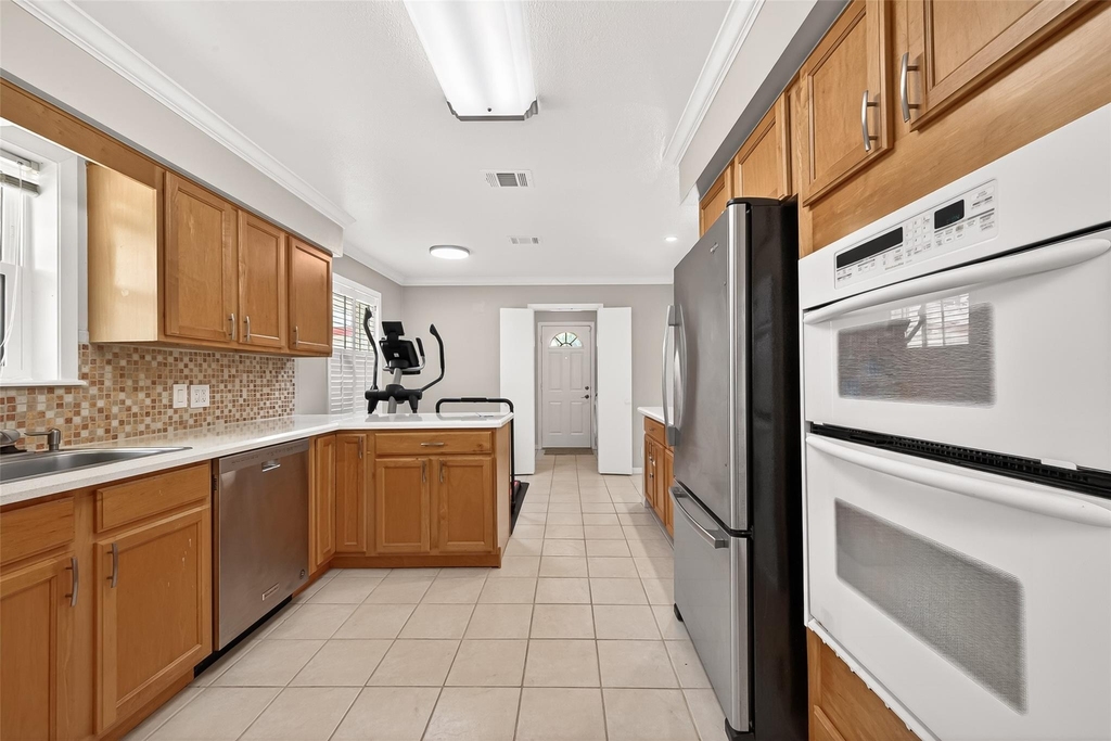 5526 Edith Street - Photo 19