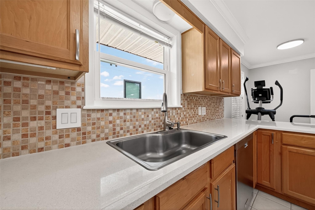 5526 Edith Street - Photo 22