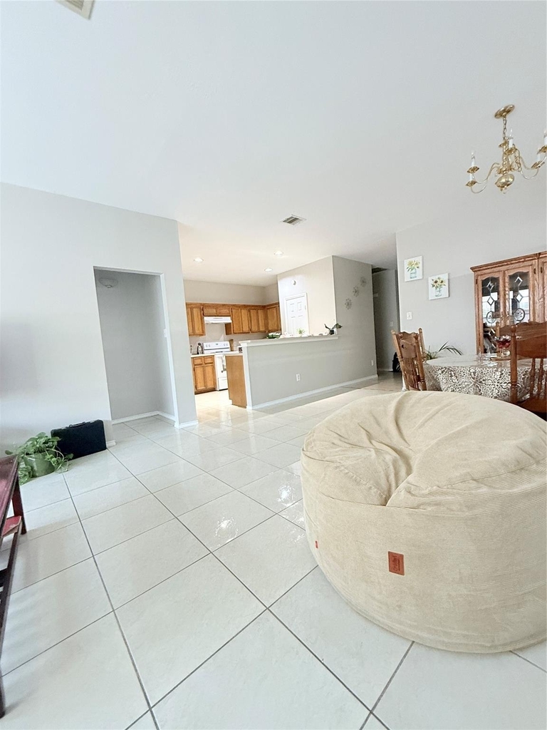 12818 Magenta Oaks Drive - Photo 7