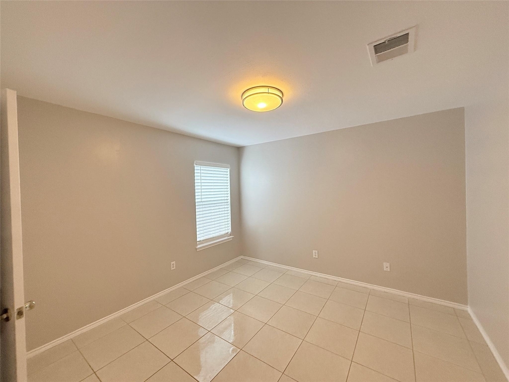12818 Magenta Oaks Drive - Photo 18