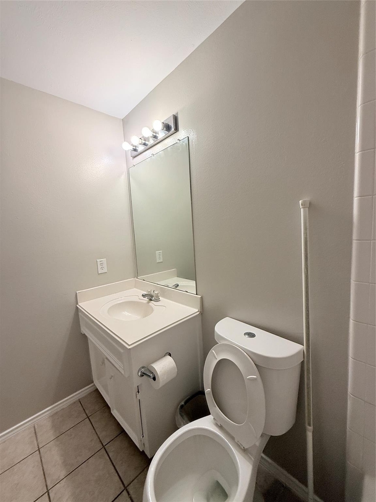 12818 Magenta Oaks Drive - Photo 16