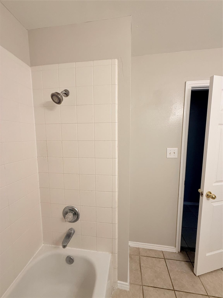 12818 Magenta Oaks Drive - Photo 17