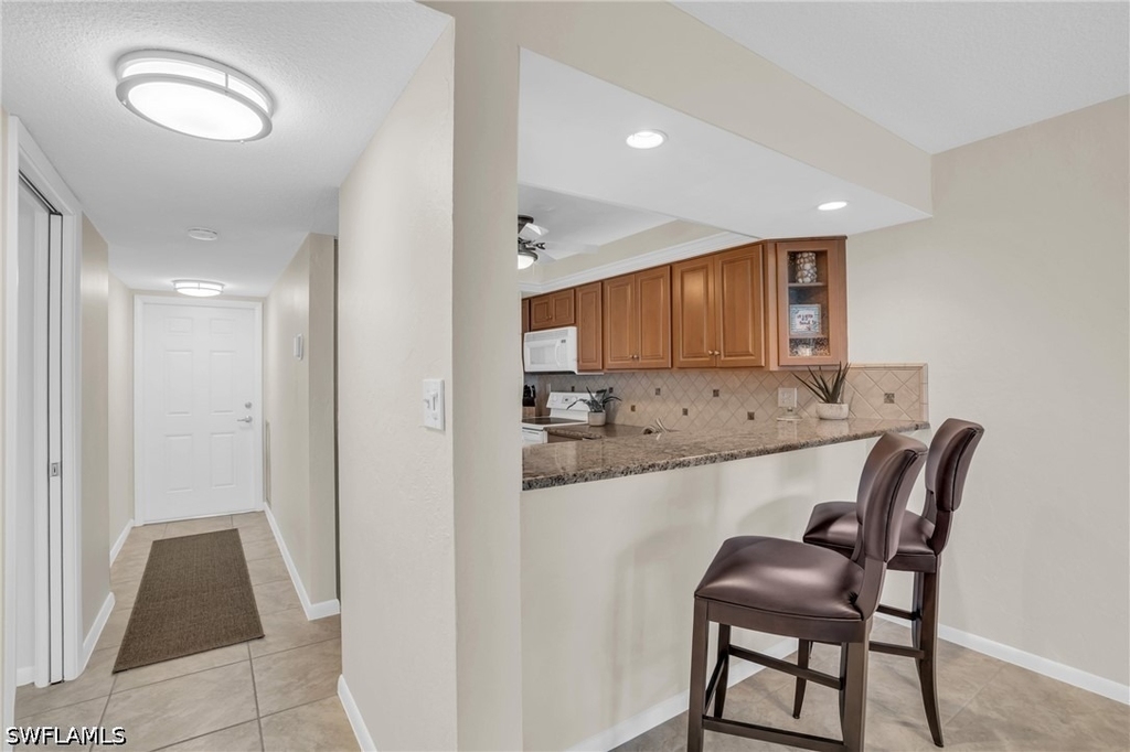 25900 Hickory Boulevard - Photo 15