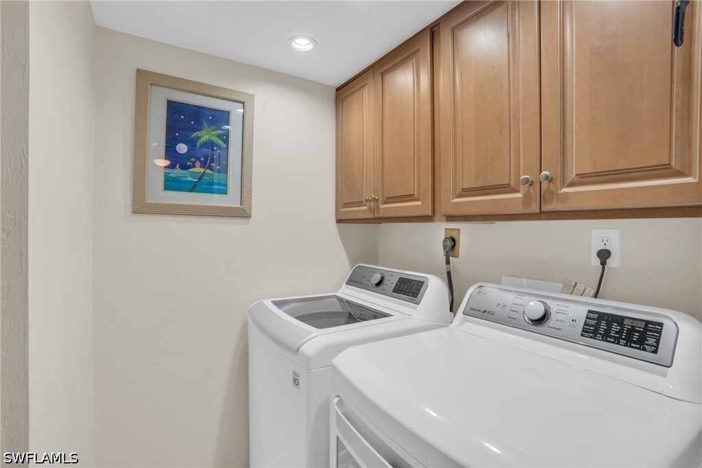 25900 Hickory Boulevard - Photo 35