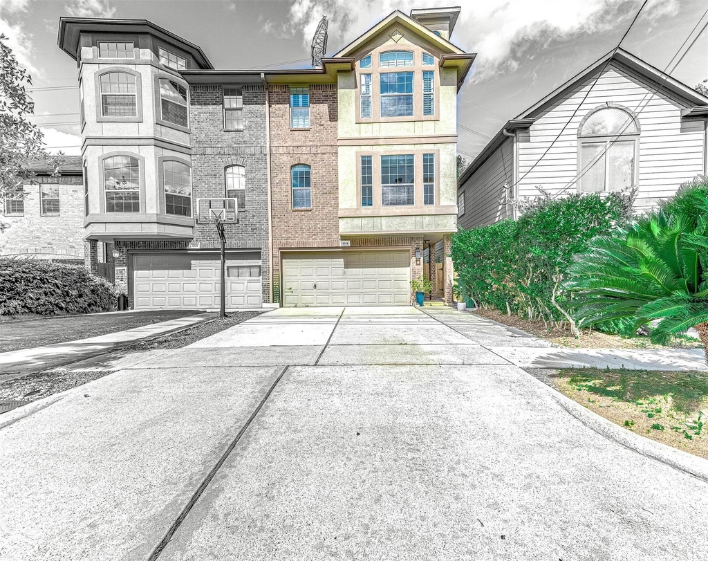 4318 Childress Street - Photo 1