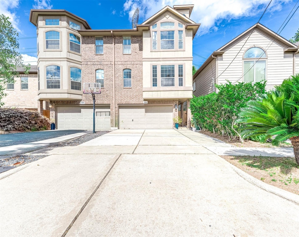 4318 Childress Street - Photo 0