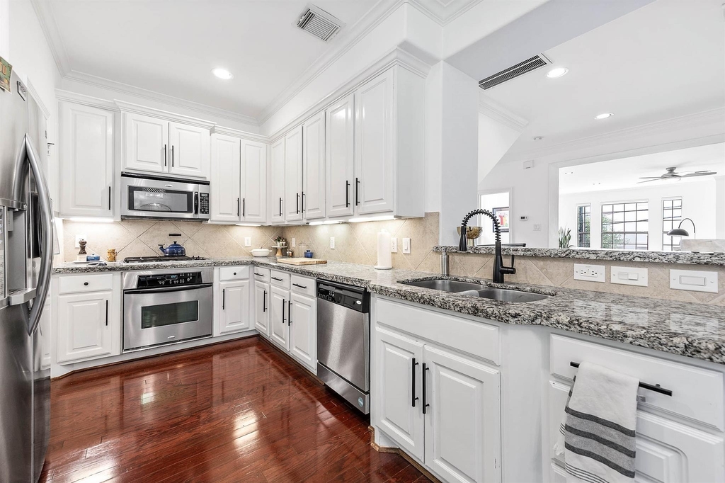 4318 Childress Street - Photo 15