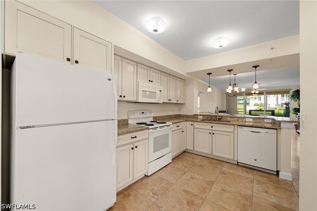 5045 Cedar Springs Drive - Photo 10