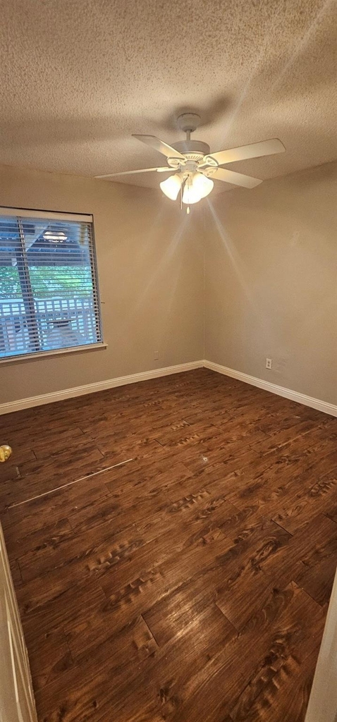 7711 Del Glen Lane - Photo 10