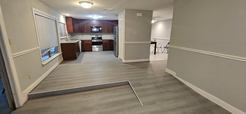 7711 Del Glen Lane - Photo 4