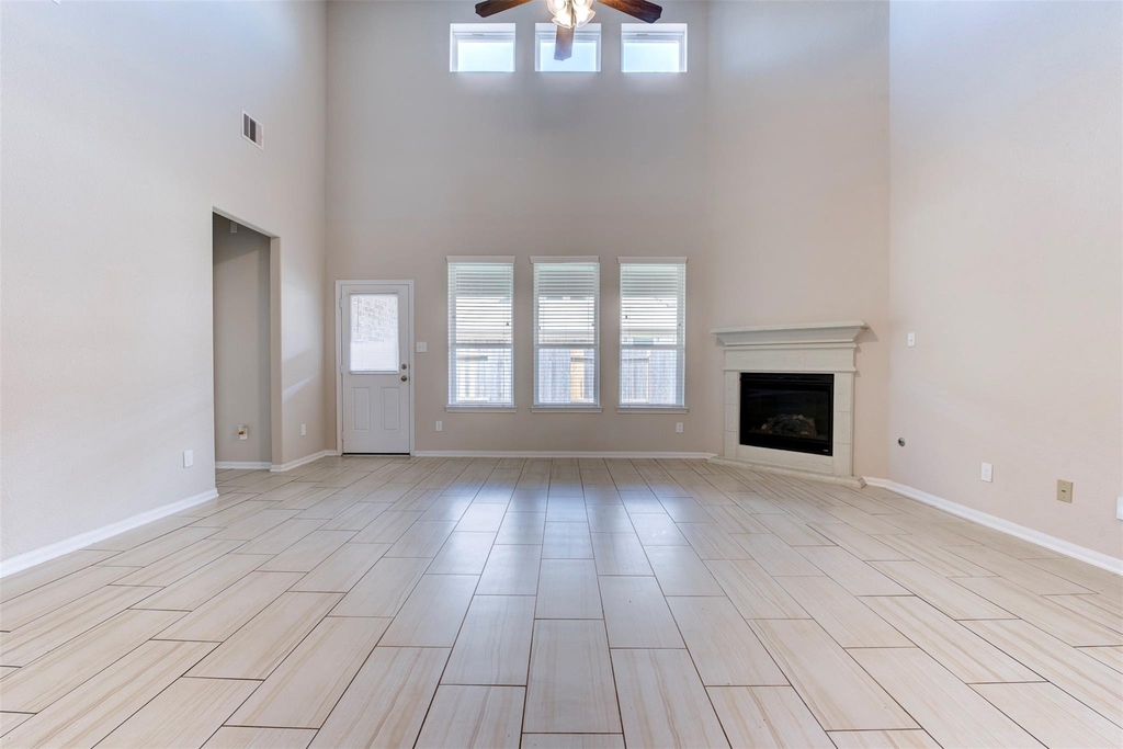 4542 Medrano Trl - Photo 15