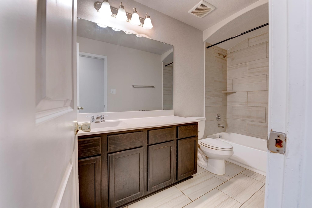 4542 Medrano Trl - Photo 34