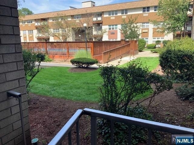 1111 River - Photo 17