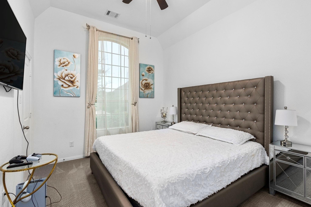 18230 Newmachar Way - Photo 19